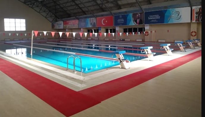 Afyonkarahisar Yarı Olimpik Yüzme Havuzu Konum ve Rehberi — Afyonkarahisar yüzme havuzu