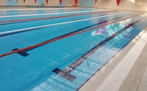 Ağrı Yarı Olimpik Yüzme Havuzu Konum ve Tesis Rehberi — Ağrı yüzme havuzu
