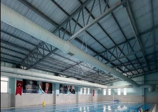 Patnos Yarı Olimpik Yüzme Havuzu (Patnos) — Ağrı yarı olimpik (25 m)