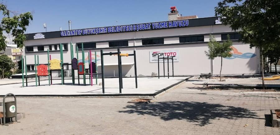 8 Şubat Yüzme Havuzu (Şehitkamil) — Gaziantep yüzme havuzu