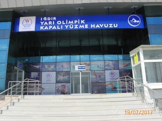 Iğdır Yarı Olimpik Yüzme Havuzu (Merkez) — Iğdır yarı olimpik (25 m)