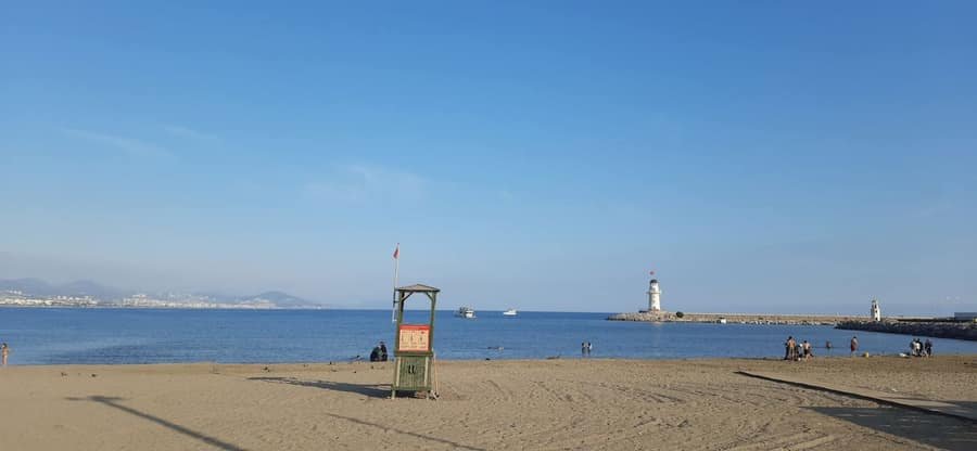 Alanya Belediyesi Önü — Antalya, Alanya