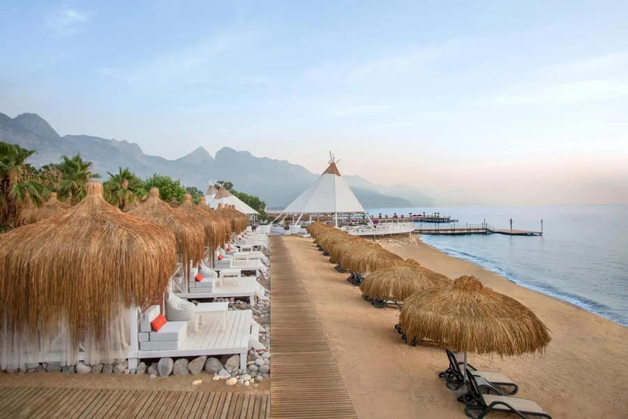 Paloma Foresta Otel Plajı — Antalya, Kemer
