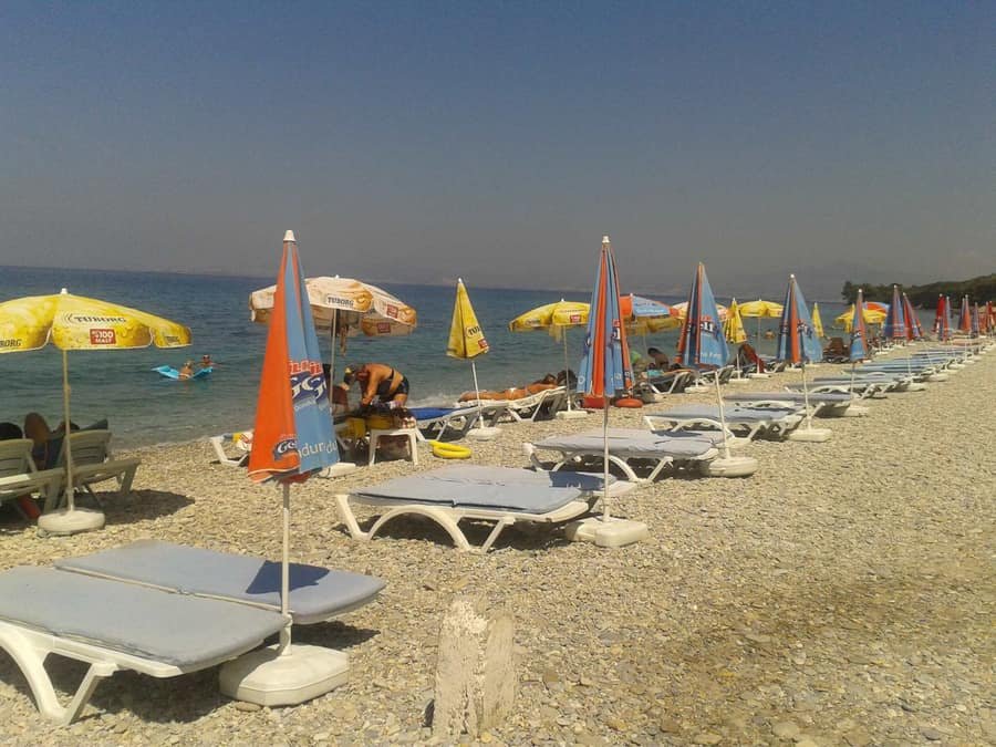 Aydınlık Koyu Plajı — Aydın, Kuşadası