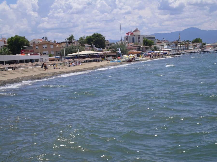 Akçay Belediye Halk Plajı Yüzme Suyu İz. Nok. — Balıkesir, Edremit