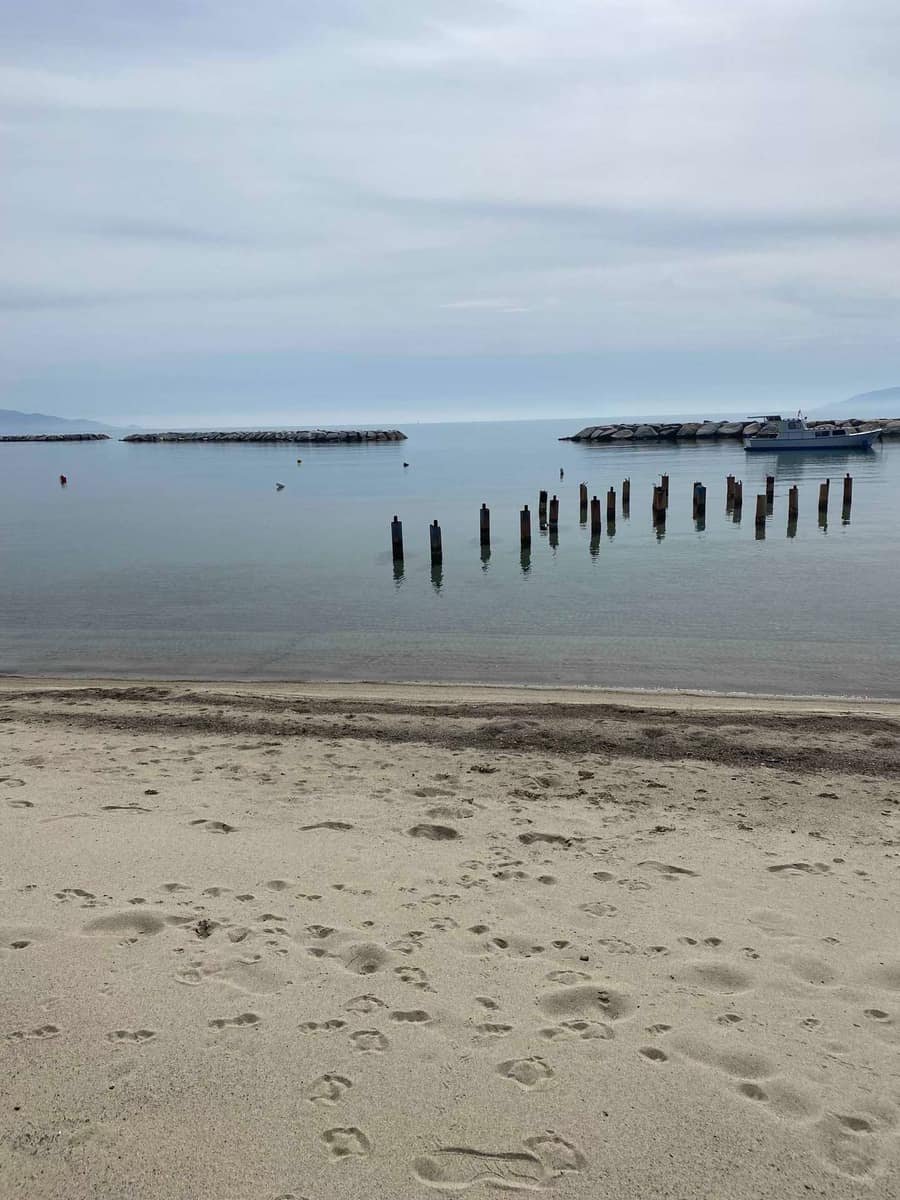 Özen Pansiyon Önü — Balıkesir, Ayvalık
