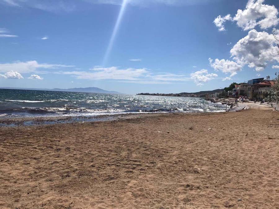 Küçükkuyu Liman İçi Plajı — Çanakkale, Ayvacık