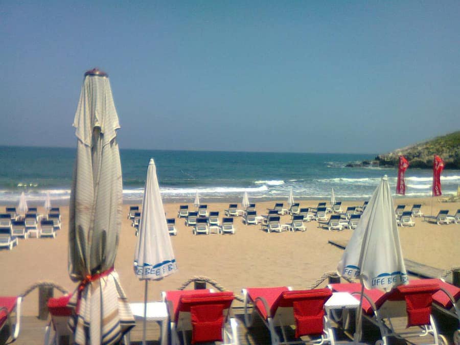 Ağlayankaya Plajı Life Beach — İstanbul, Şi̇le