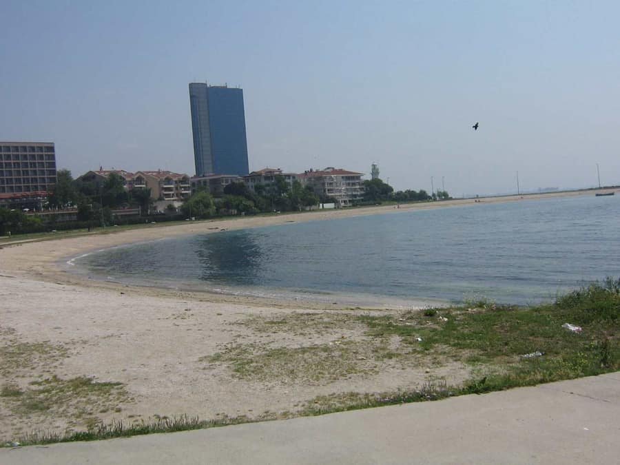Yeşilköy Internatıonal Hospıtal Önü — İstanbul, Bakirköy