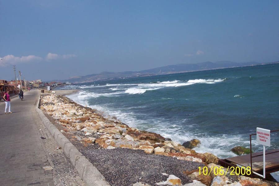 Çamlıçay Mahallesi Eski Orman Kampı — İzmir, Urla