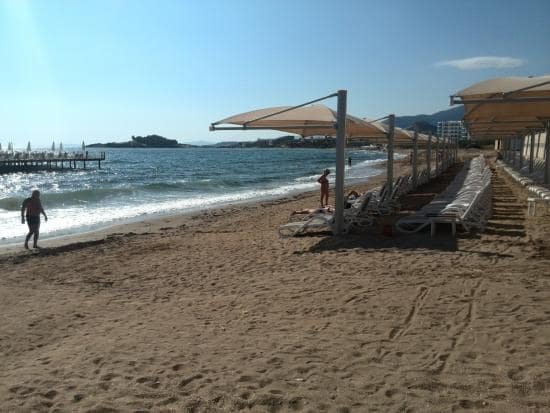 Sunis Efes Royal Otel Plajı — İzmir, Menderes
