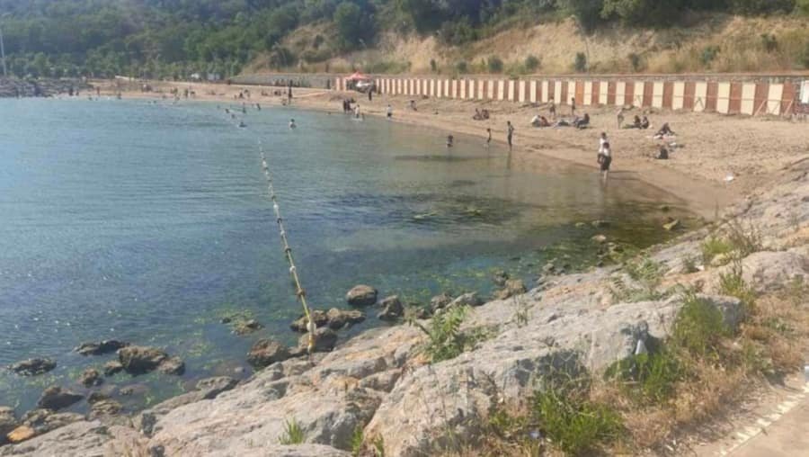 Darıca Ş.er Gökhan Hüseyinoğlu Sahil Parkı Plajı — Kocaeli, Darıca