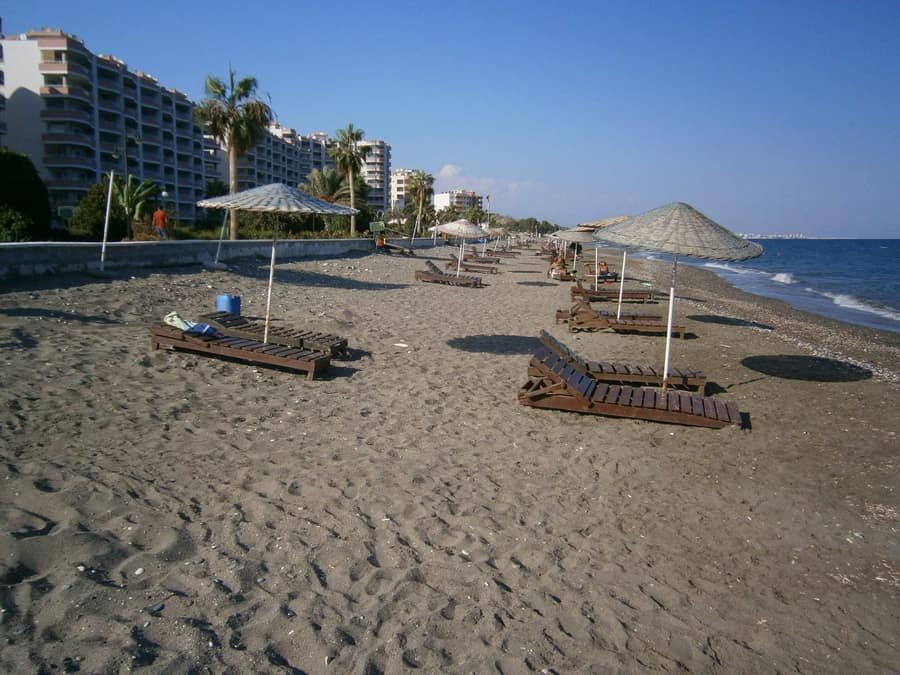 Lımonlu Belediye Halk Plajı (Mavi Bayrak Adayı) — Mersin, Erdemli