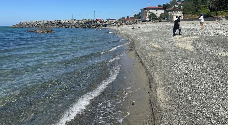 Yalıköy Kalkavan Aile Plajı / Iyıdere — Rize, İyidere