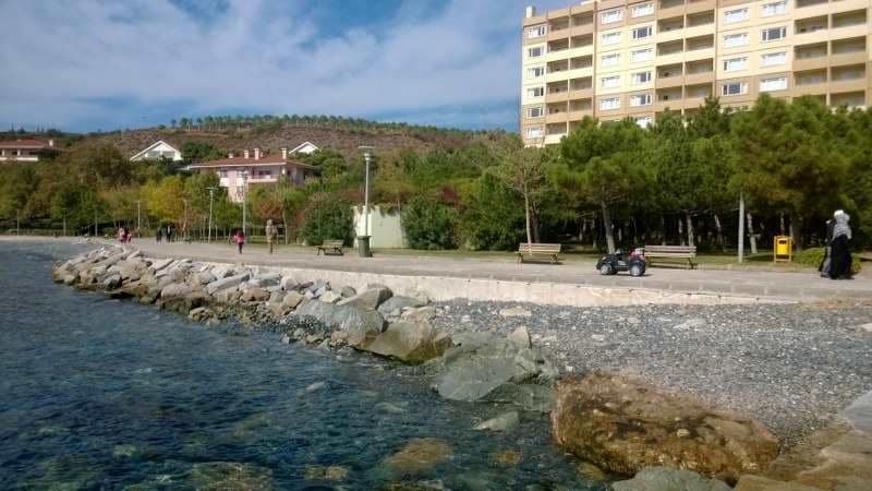 İhlas Armutlu Tatil Koyu Plajı — Yalova, Armutlu